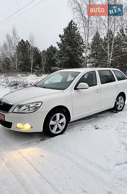 Універсал Skoda Octavia 2009 в Броварах