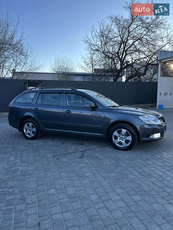 Универсал Skoda Octavia 2011 в Первомайске фото 37 Универсал Skoda Octavia 2011 в Первомайске