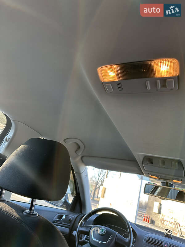 Универсал Skoda Octavia 2011 в Первомайске фото 128 Универсал Skoda Octavia 2011 в Первомайске