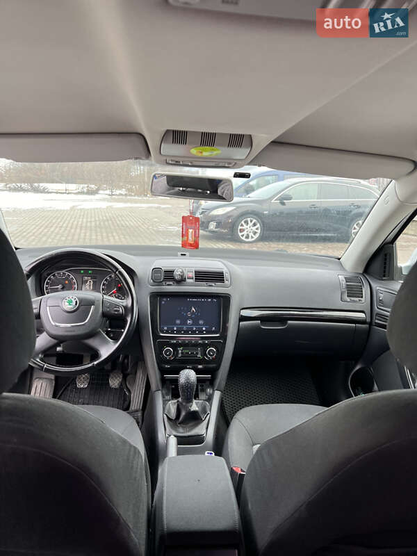 Універсал Skoda Octavia 2010 в Снятині