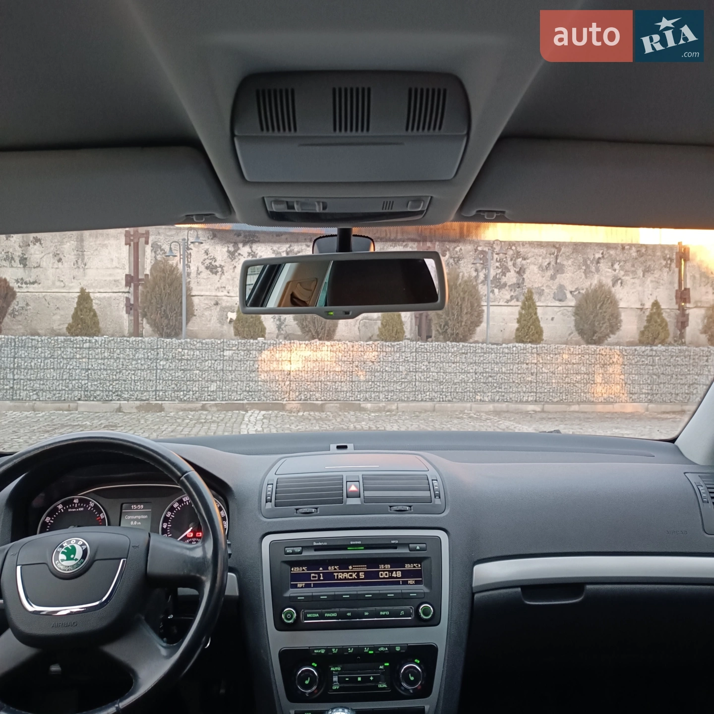 Skoda Octavia 2009 VIN TMBGK61Z5A2014538 фото оголошення 8 з 50
