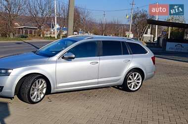 Універсал Skoda Octavia 2013 в Ужгороді