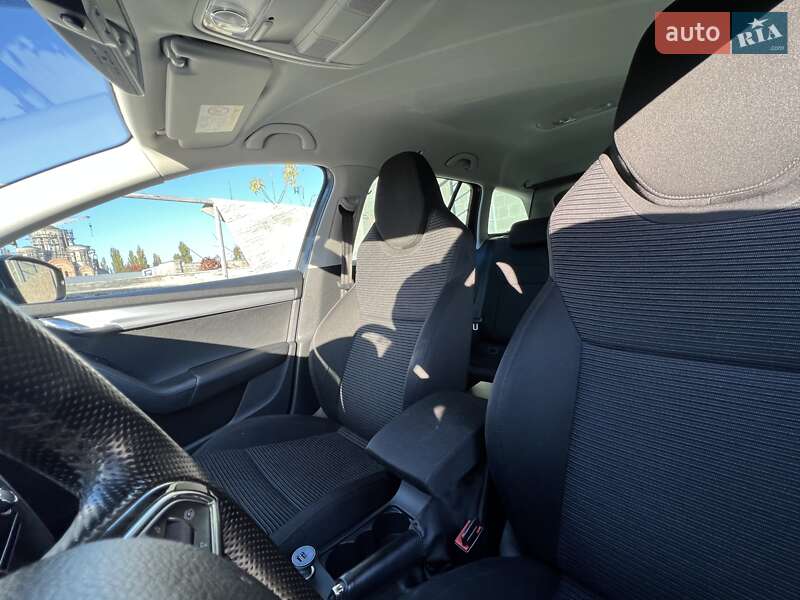 Універсал Skoda Octavia 2014 в Києві фото 18 Універсал Skoda Octavia 2014 в Києві