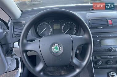 Лифтбек Skoda Octavia 2004 в Виннице