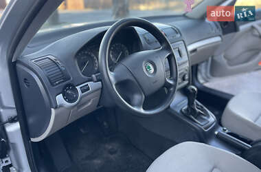 Лифтбек Skoda Octavia 2004 в Виннице