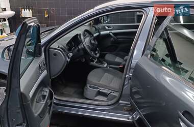 Лифтбек Skoda Octavia 2010 в 