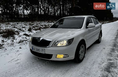 Ліфтбек Skoda Octavia 2010 в Валках