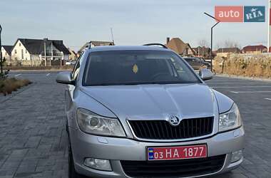 Универсал Skoda Octavia 2010 в Луцке