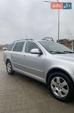 Универсал Skoda Octavia 2012 в Львове