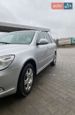 Универсал Skoda Octavia 2012 в Львове