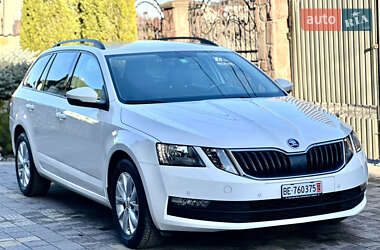 Универсал Skoda Octavia 2019 в 