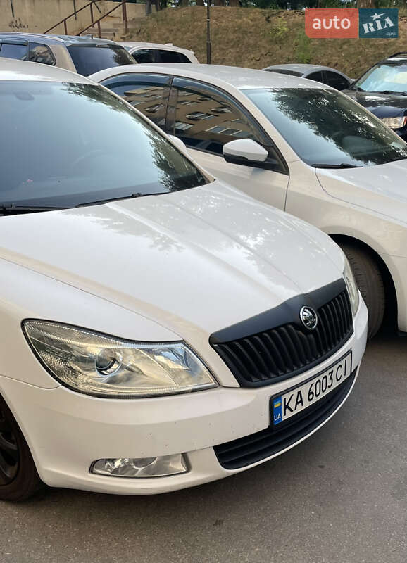 Лифтбек Skoda Octavia 2010 в Киеве