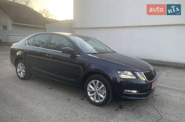 Лифтбек Skoda Octavia 2019 в Сваляве