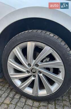 Лифтбек Skoda Octavia 2022 в 