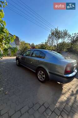 Ліфтбек Skoda Octavia 2008 в Києві