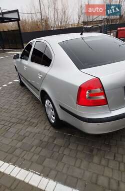 Лифтбек Skoda Octavia 2005 в Звягеле