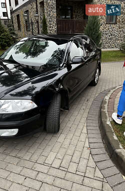 Лифтбек Skoda Octavia 2008 в 