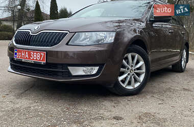 Універсал Skoda Octavia 2014 в Радивиліві