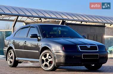 Ліфтбек Skoda Octavia 2004 в Запоріжжі