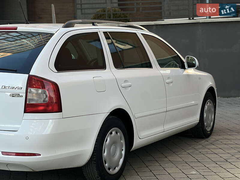 Универсал Skoda Octavia 2012 в Ивано-Франковске