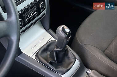 Универсал Skoda Octavia 2012 в 