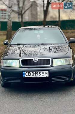 Універсал Skoda Octavia 2003 в Чернігові