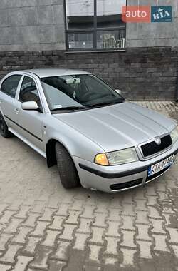 Ліфтбек Skoda Octavia 2003 в Костопілі