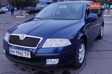 Лифтбек Skoda Octavia 2007 в Одессе