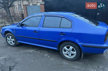 Лифтбек Skoda Octavia 2000 в Кривом Роге