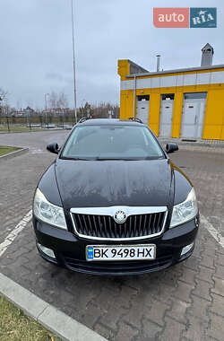 Універсал Skoda Octavia 2009 в Дубні