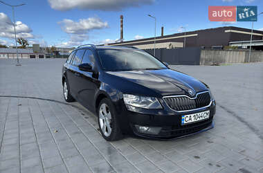 Універсал Skoda Octavia 2013 в Черкасах