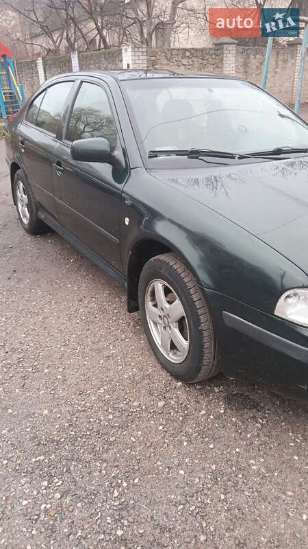 Ліфтбек Skoda Octavia 2003 в Могилів-Подільському