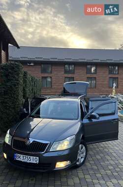 Універсал Skoda Octavia 2009 в Сарнах