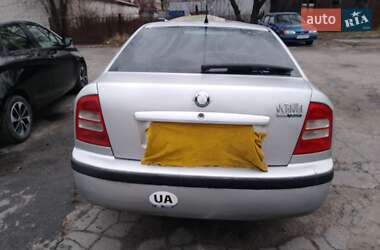Лифтбек Skoda Octavia 2008 в 