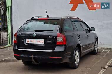 Универсал Skoda Octavia 2012 в 