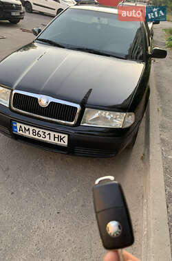 Універсал Skoda Octavia 2006 в Броварах