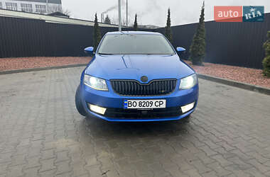 Ліфтбек Skoda Octavia 2015 в Тернополі