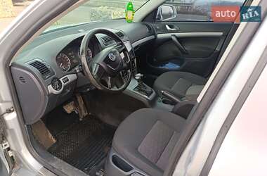 Лифтбек Skoda Octavia 2012 в 