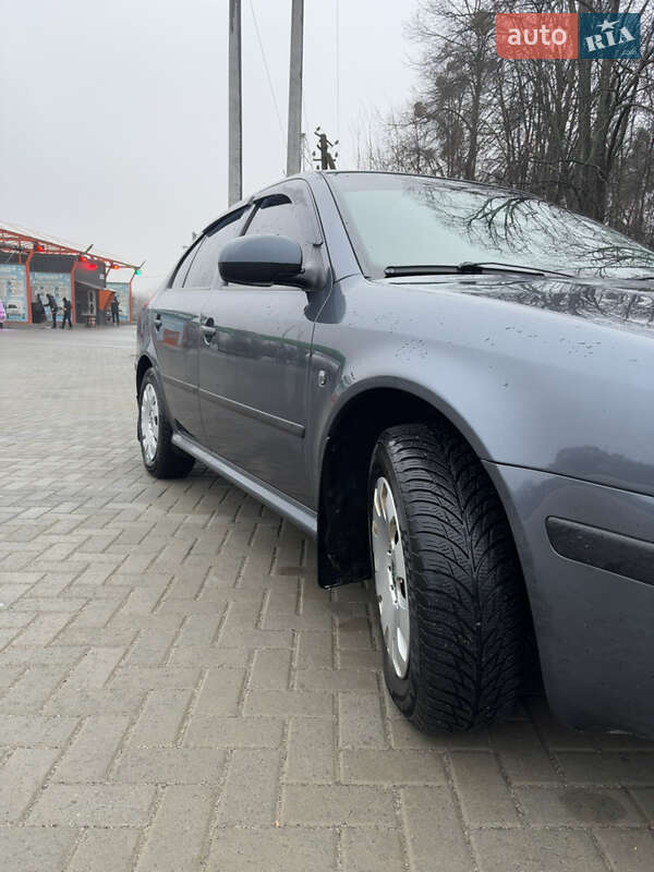 Лифтбек Skoda Octavia 2009 в Виннице