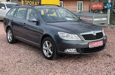 Универсал Skoda Octavia 2009 в Луцке