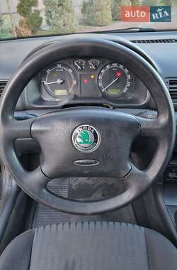 Ліфтбек Skoda Octavia 2006 в Стрию