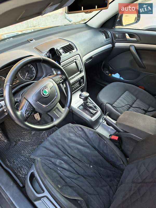 Універсал Skoda Octavia 2010 в Тернополі фото 9 Універсал Skoda Octavia 2010 в Тернополі