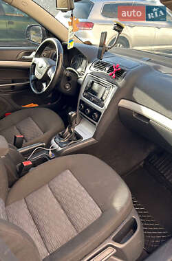 Универсал Skoda Octavia 2010 в 