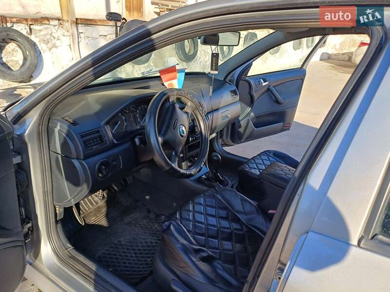 Ліфтбек Skoda Octavia 2006 в Одесі