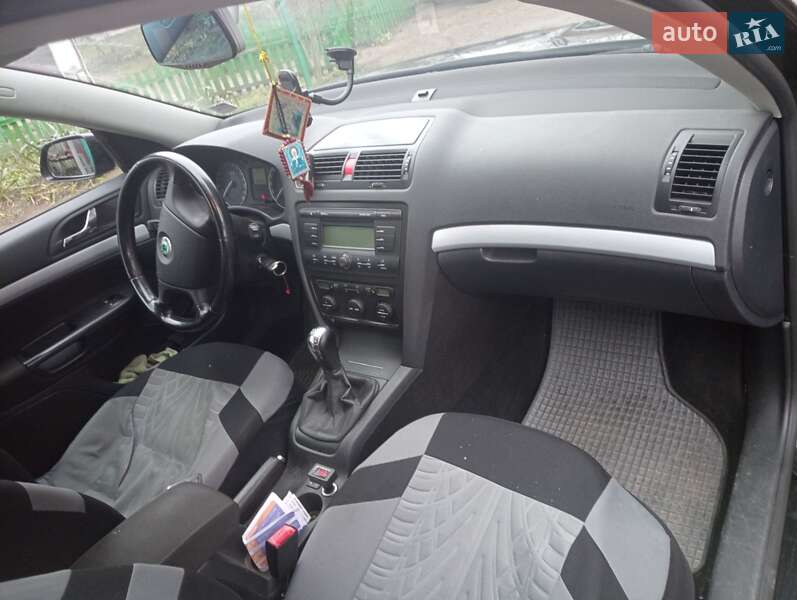Универсал Skoda Octavia 2008 в Каневе