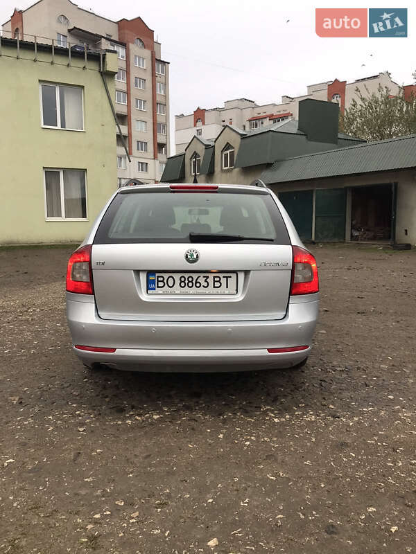 Универсал Skoda Octavia 2013 в Тернополе