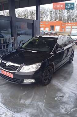 Універсал Skoda Octavia 2010 в Луцьку