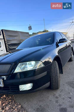 Ліфтбек Skoda Octavia 2006 в Черкасах