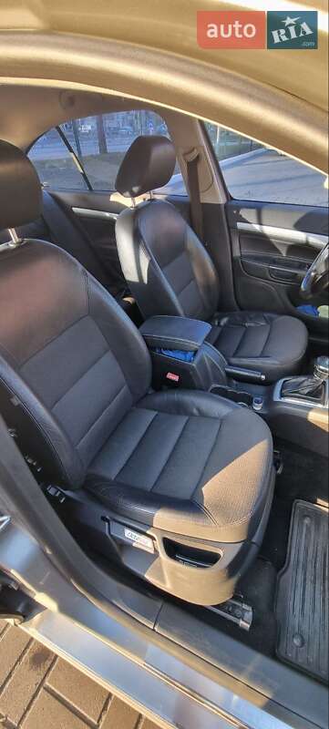 Ліфтбек Skoda Octavia 2010 в Києві