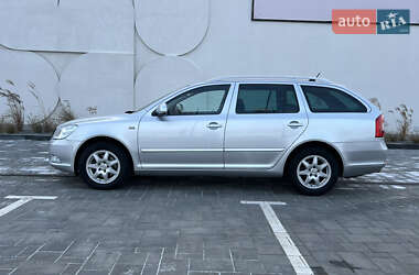 Універсал Skoda Octavia 2011 в Луцьку